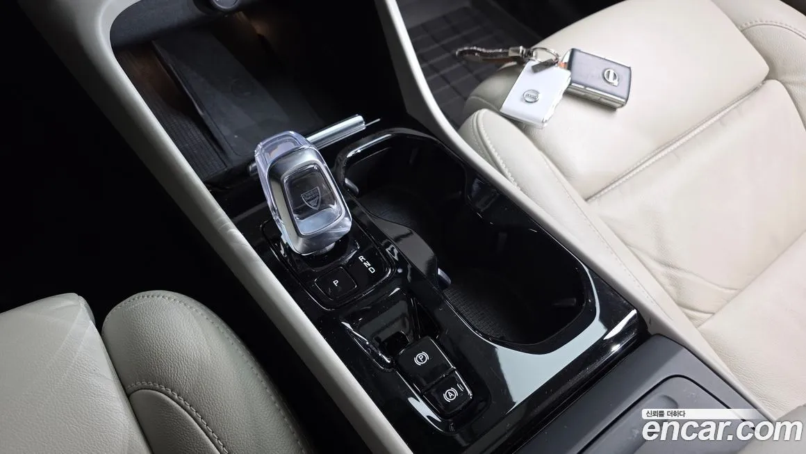 Volvo XC40 2023 из KR, фото 6
