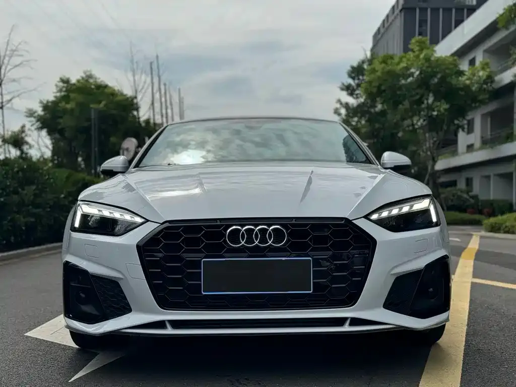 Audi A5 (Import) 2023 из CN, фото 3