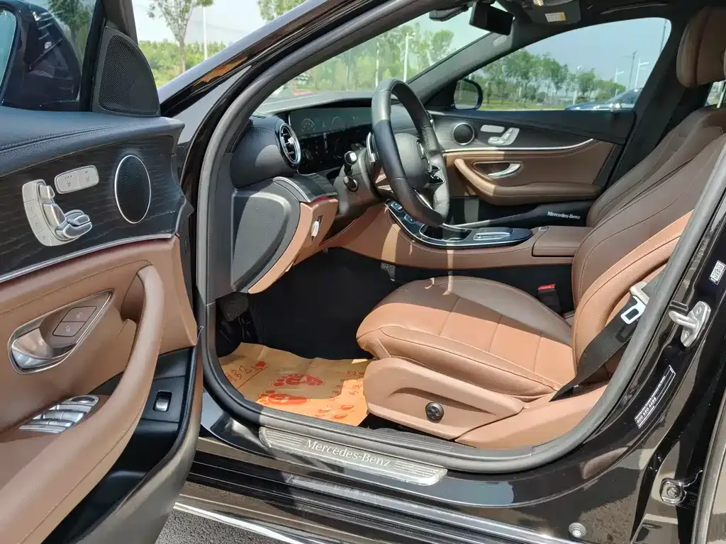 Mercedes-Benz E-Class 2021 из CN, фото 6
