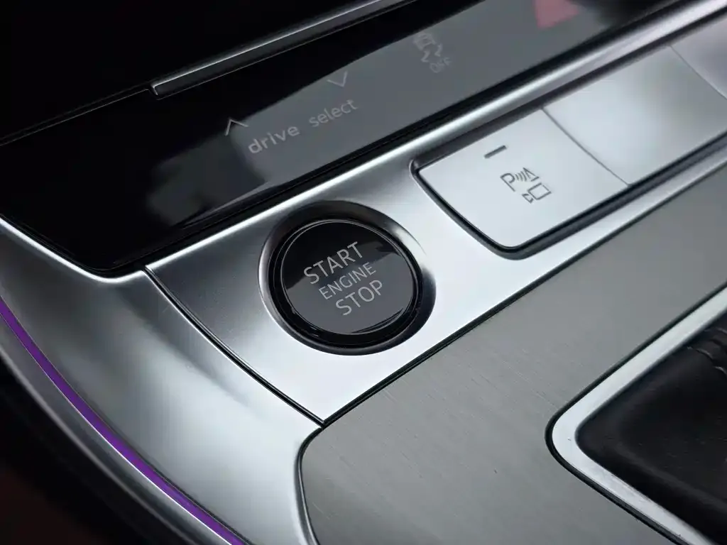 Audi A7L 2025 из CN, фото 3