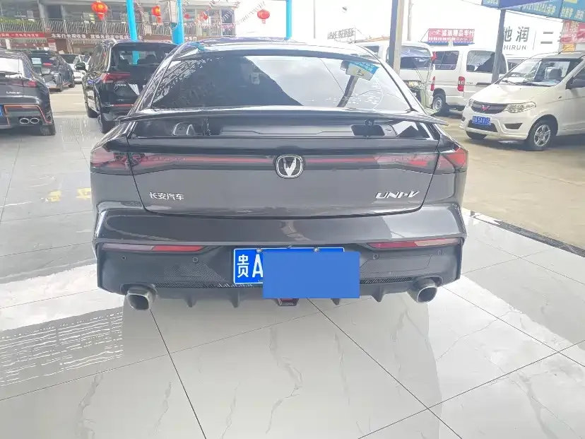 Changan UNI-V 2023 из CN, фото 4