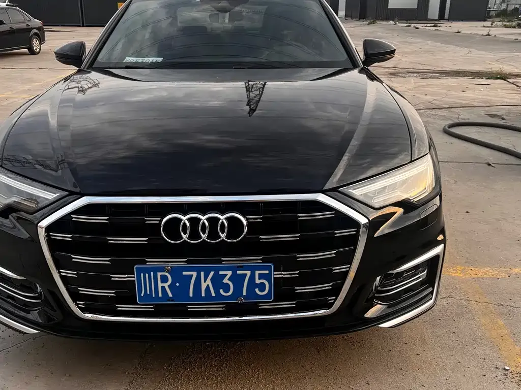 Audi A6L 2021 из CN, фото 1
