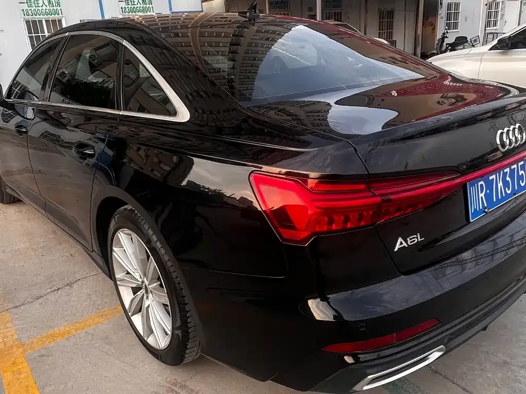 Audi A6L 2021 из CN, фото 2