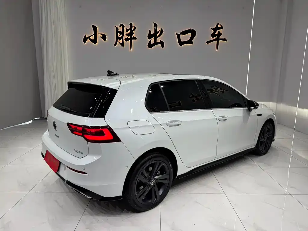 Volkswagen Golf 2022 из CN, фото 4