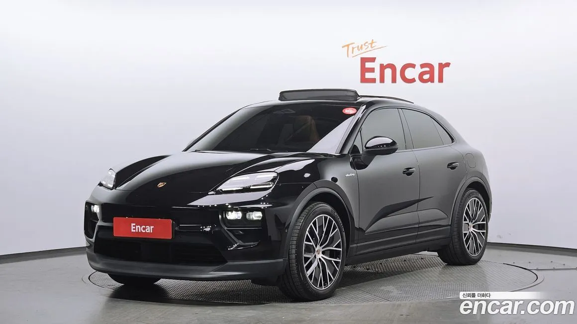 Porsche Macan 2025 из KR, фото 1