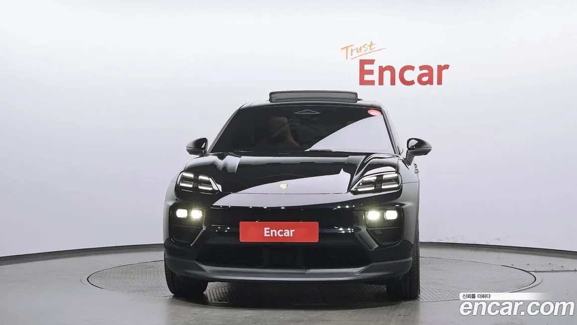 Porsche Macan 2025 из KR, фото 3