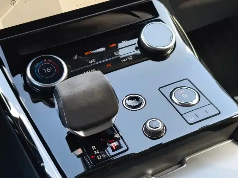 Land Rover Sport 2023 из CN, фото 3