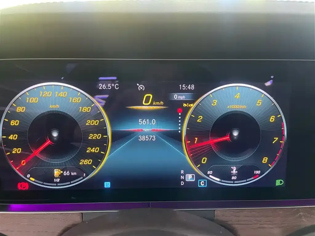 Mercedes-Benz E-Class 2023 из CN, фото 4