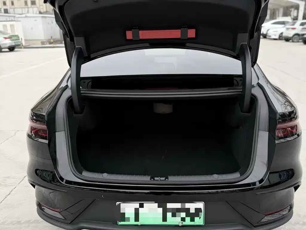 BYD Han 2025 из CN, фото 2