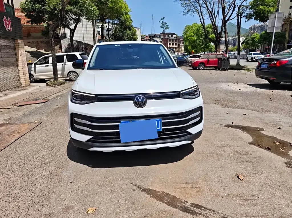 Volkswagen Tharu 2026 из CN, фото 8