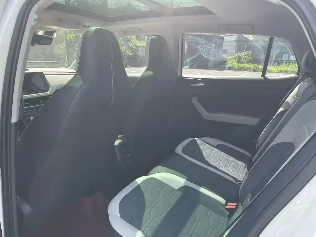 Volkswagen Tharu 2026 из CN, фото 2