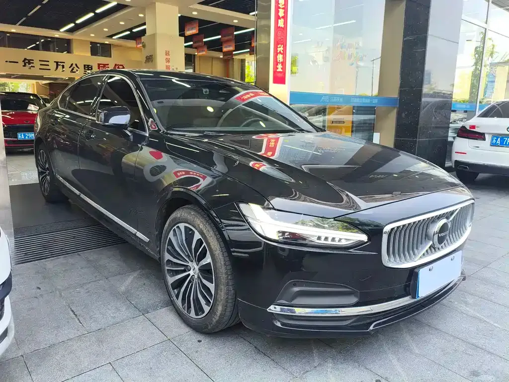Volvo S90 — фото 5