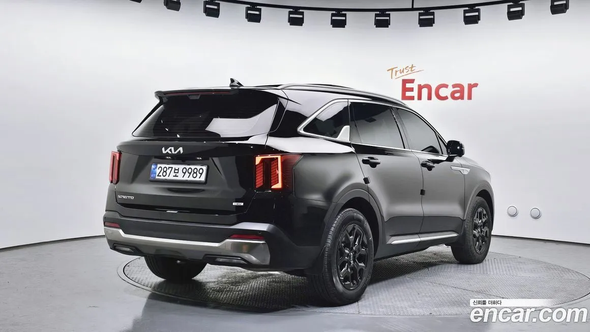 Kia Sorento — фото 4