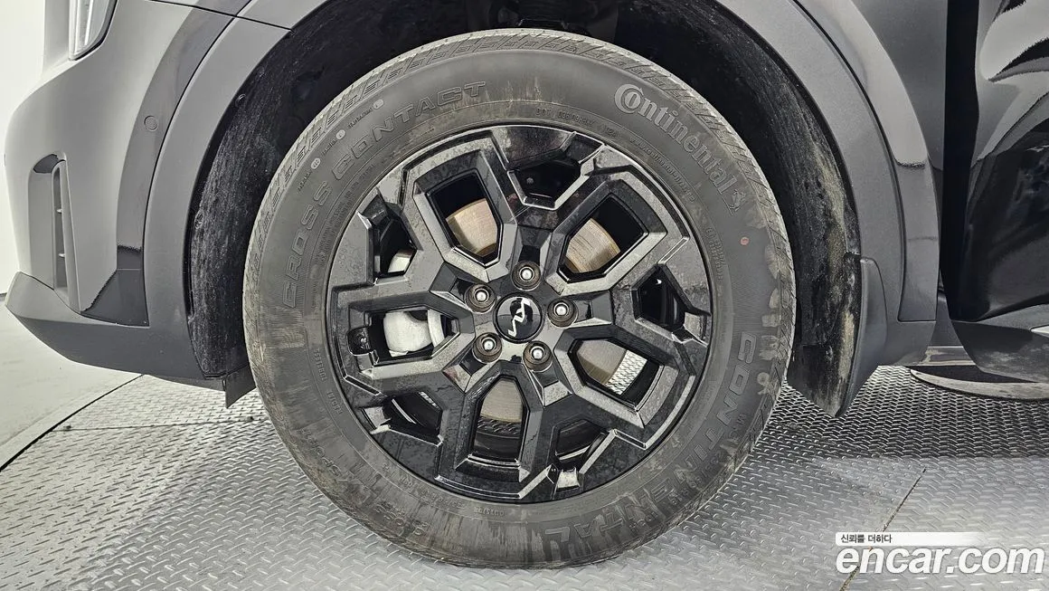 Kia Sorento — фото 7
