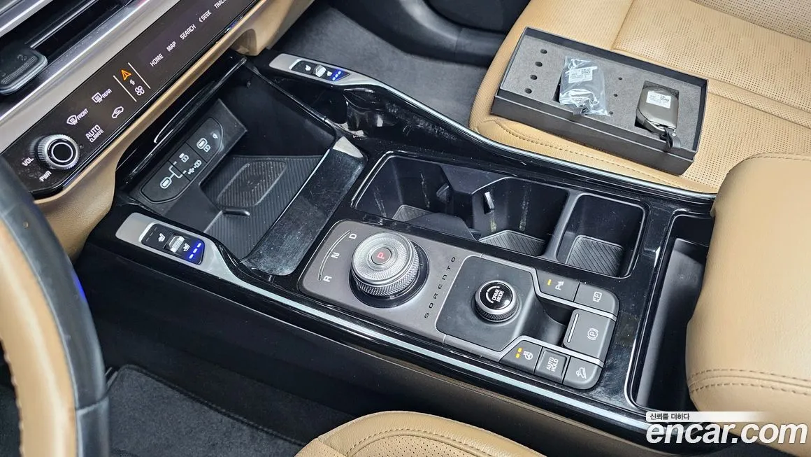 Kia Sorento — фото 10