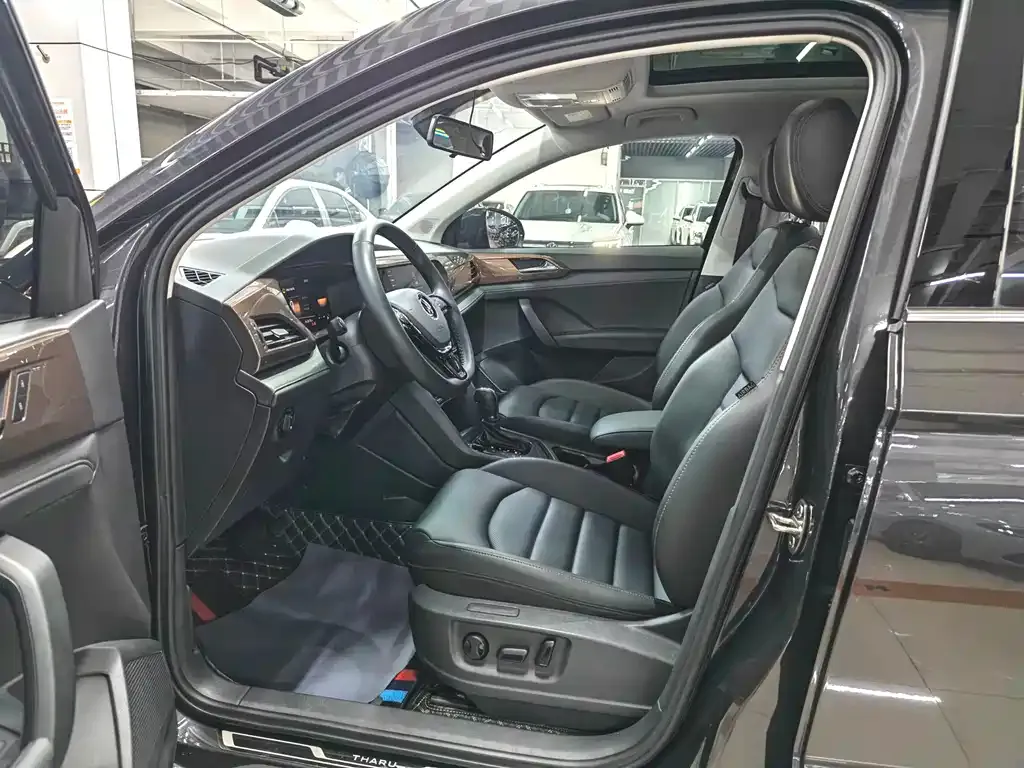 Volkswagen Tharu 2022 из CN, фото 2