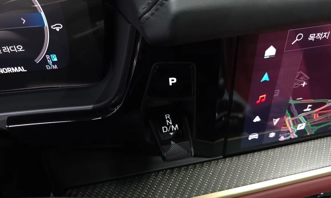 Porsche Cayenne 2025 из KR, фото 3