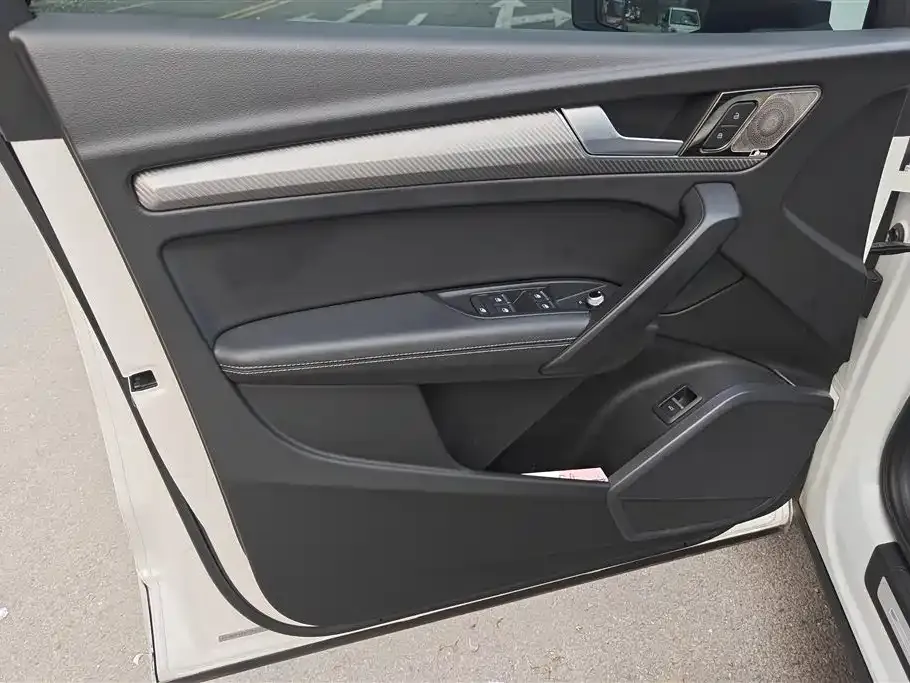 Audi Q5L 2021 из CN, фото 9