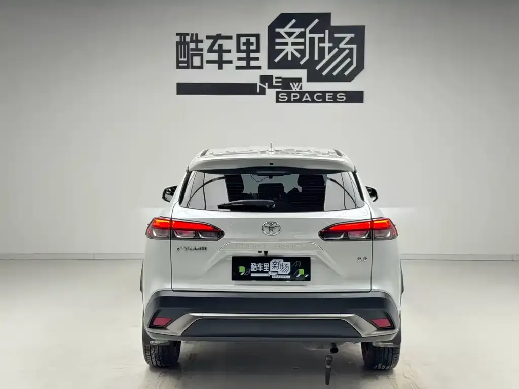 Toyota Frontlander 2023 из CN, фото 5