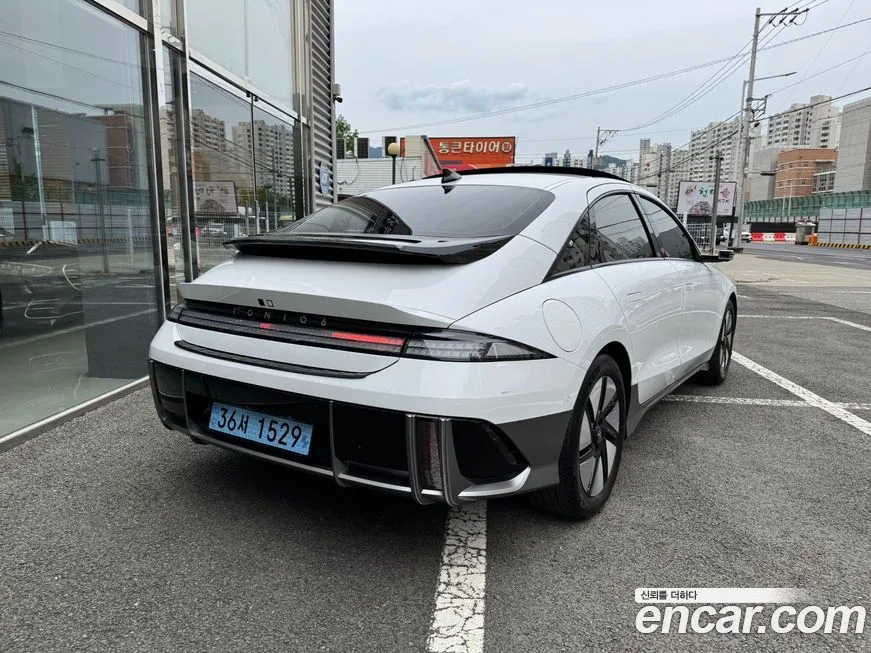 Hyundai Ioniq6 — фото 9