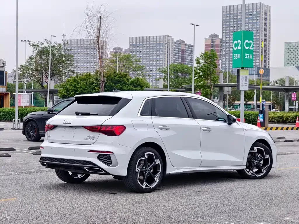 Audi A3 — фото 10