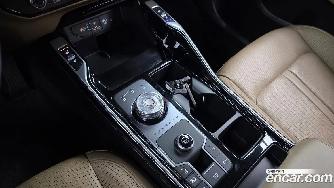 Kia Sorento — фото 4