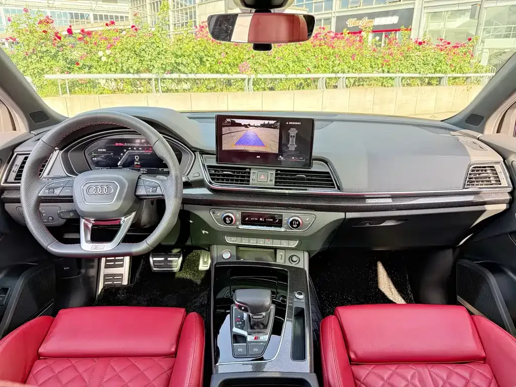 Audi SQ5 2023 из CN, фото 9