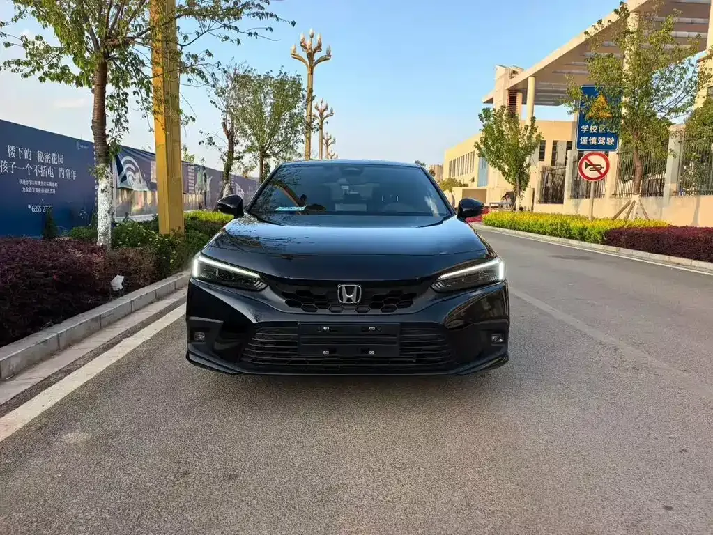 Honda Civic 2023 из CN, фото 9
