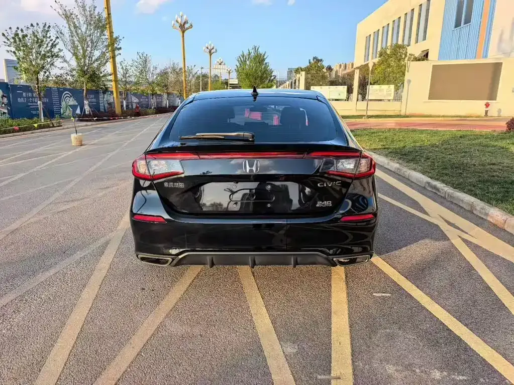 Honda Civic 2023 из CN, фото 8