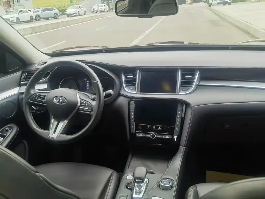 Infiniti QX50 2023 из CN, фото 4