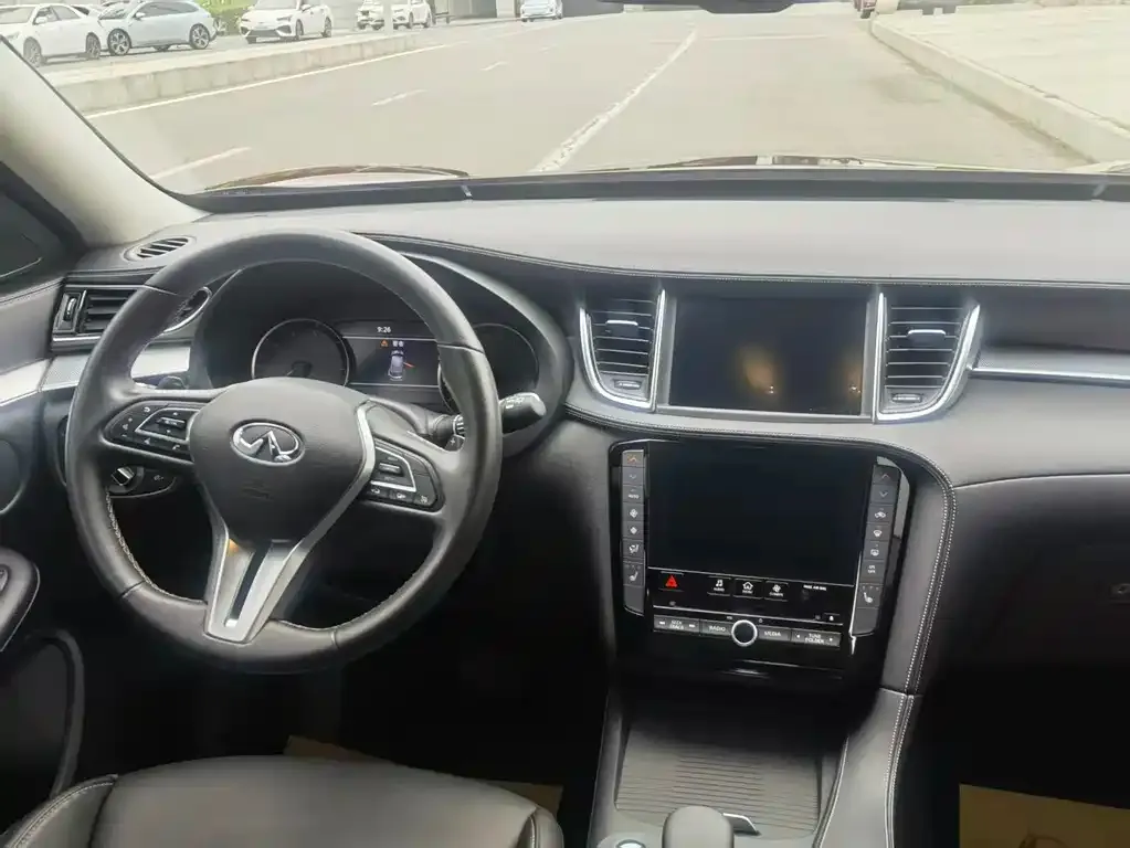 Infiniti QX50 2023 из CN, фото 3