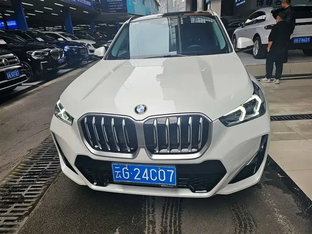 BMW X1 2024 из CN, фото 3