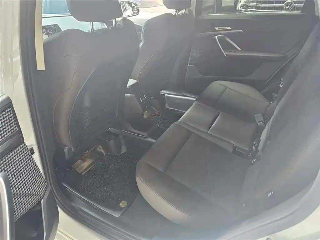 BMW X1 2024 из CN, фото 5