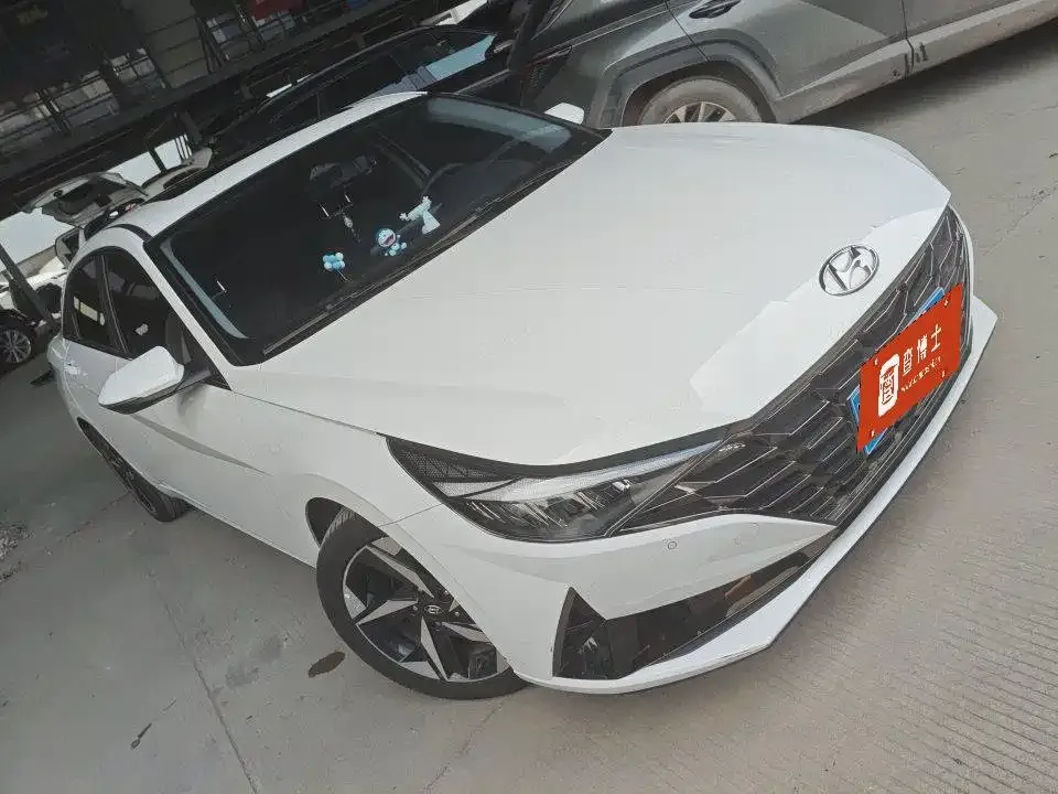 Hyundai Elantra 2022 из CN, фото 8