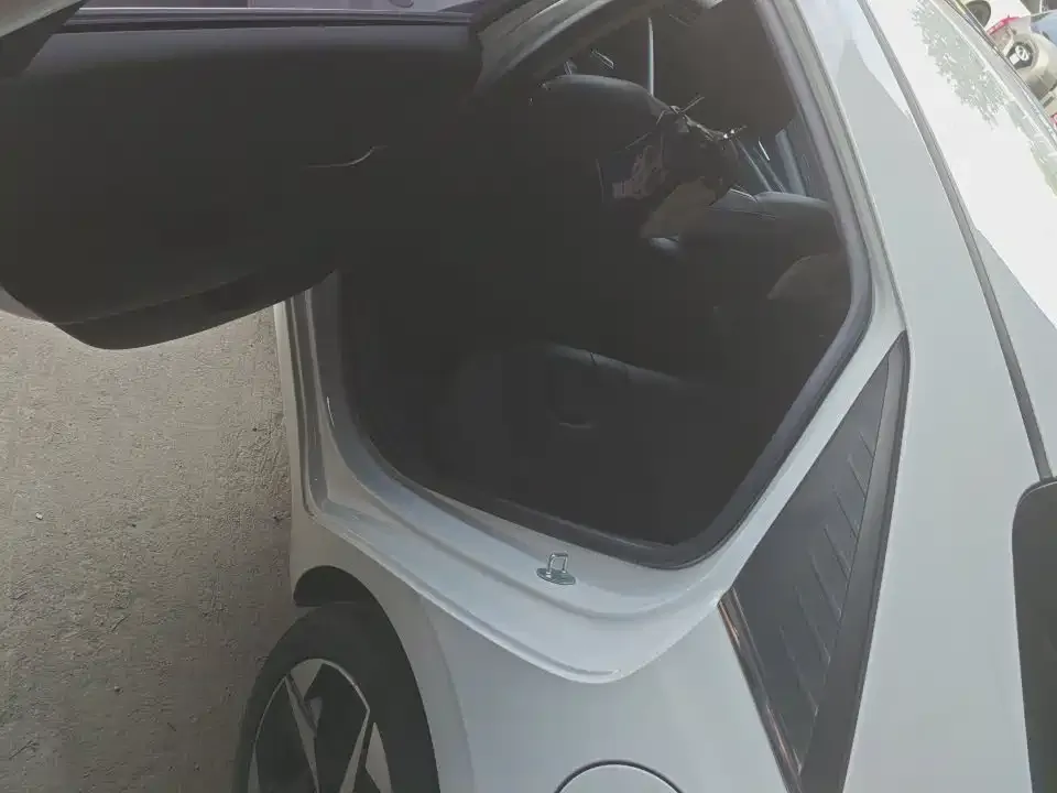 Hyundai Elantra 2022 из CN, фото 5