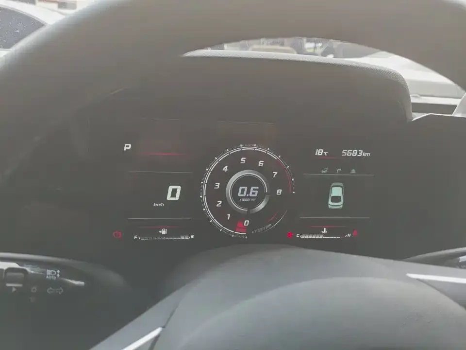 Hyundai Elantra 2022 из CN, фото 3