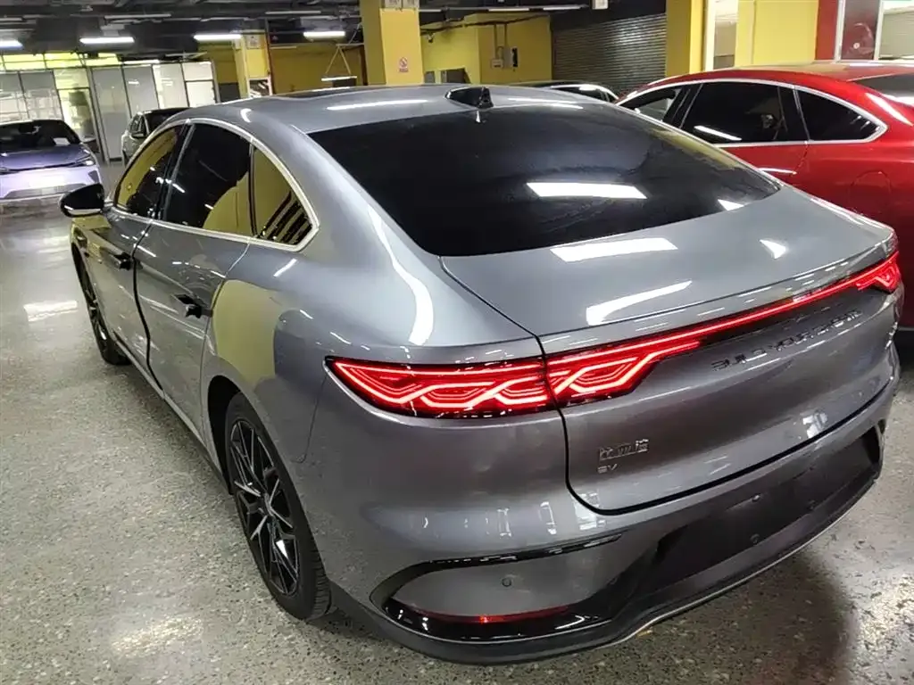 BYD Han 2025 из CN, фото 3