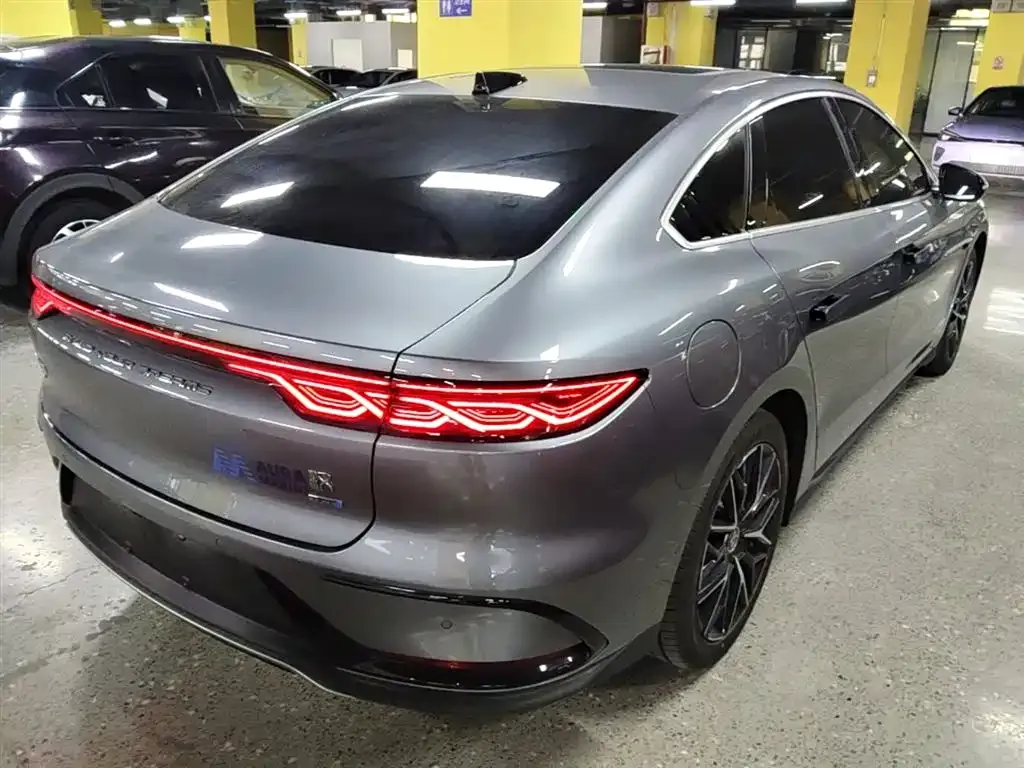 BYD Han 2025 из CN, фото 8