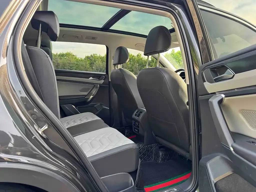 Volkswagen Tayron 2022 из CN, фото 6