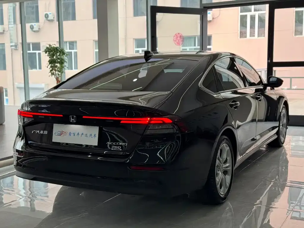 Honda Accord 2024 из CN, фото 4