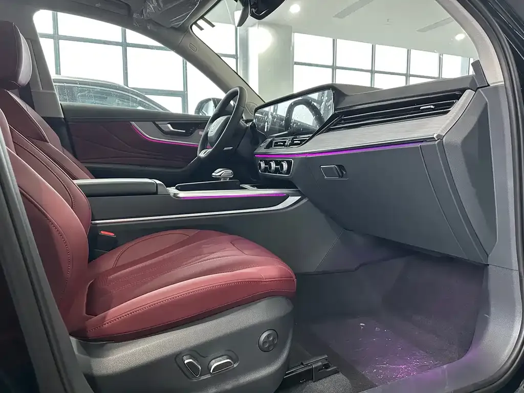Hongqi HS5 2025 из CN, фото 4
