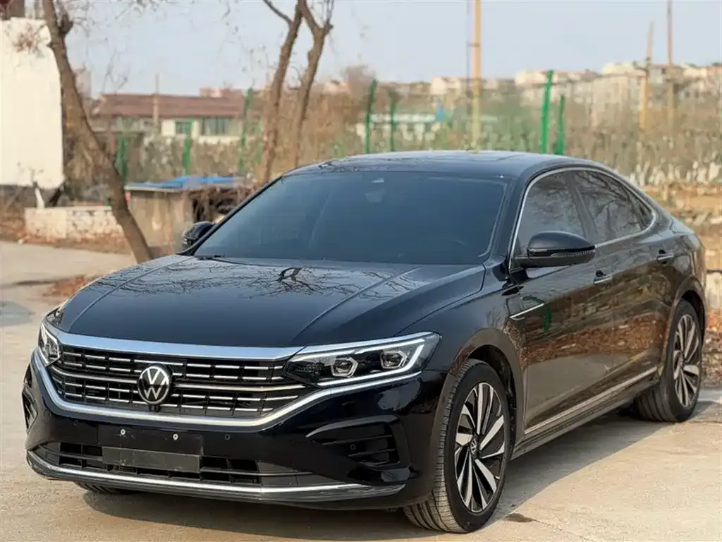 Volkswagen Passat — фото 5