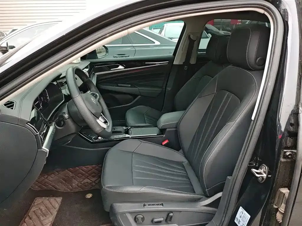 Volkswagen Passat — фото 3