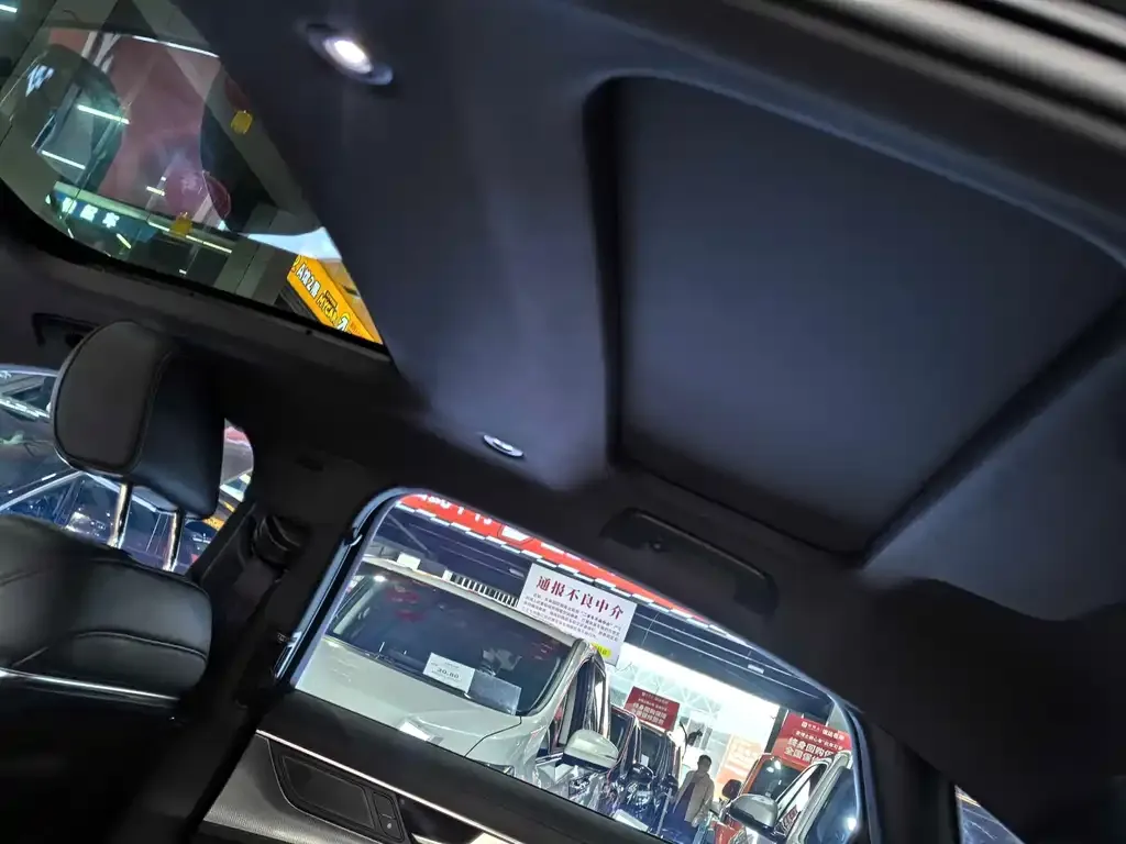 Audi A6L 2021 из CN, фото 5
