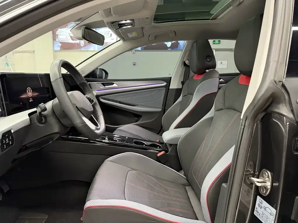 Volkswagen Lamando 2023 из CN, фото 9