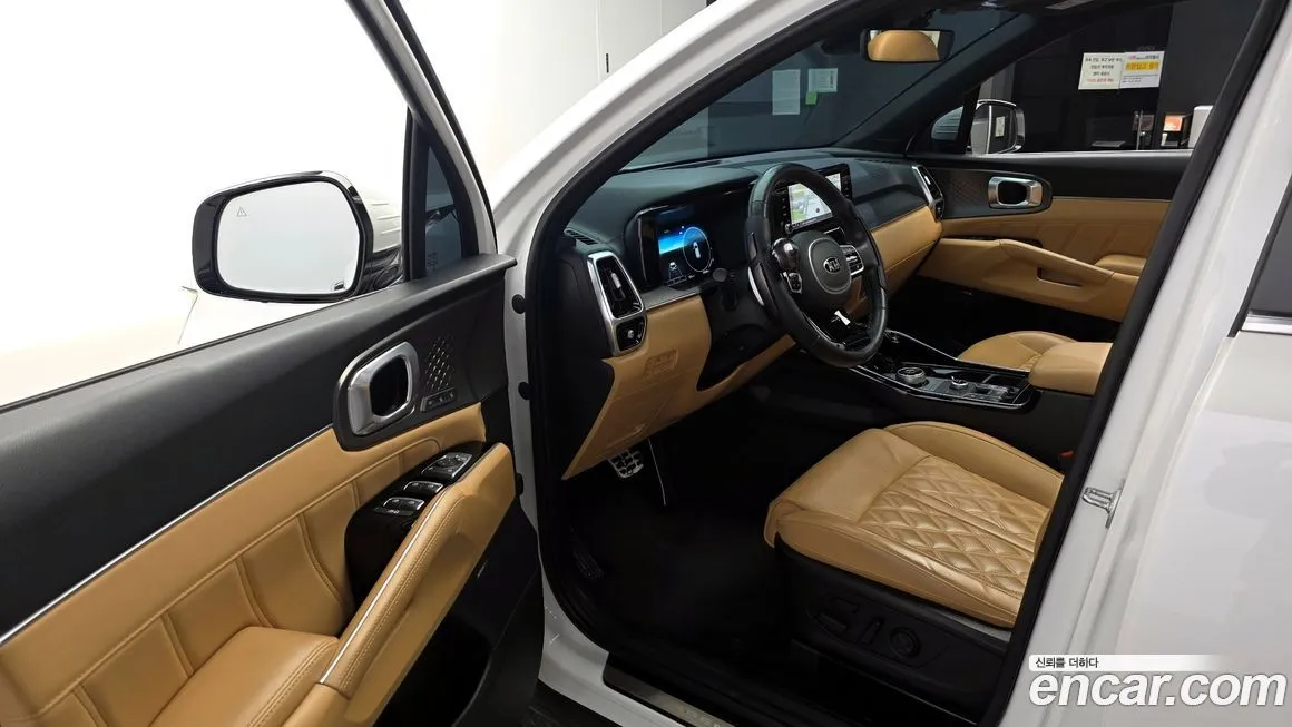 Kia Sorento — фото 8