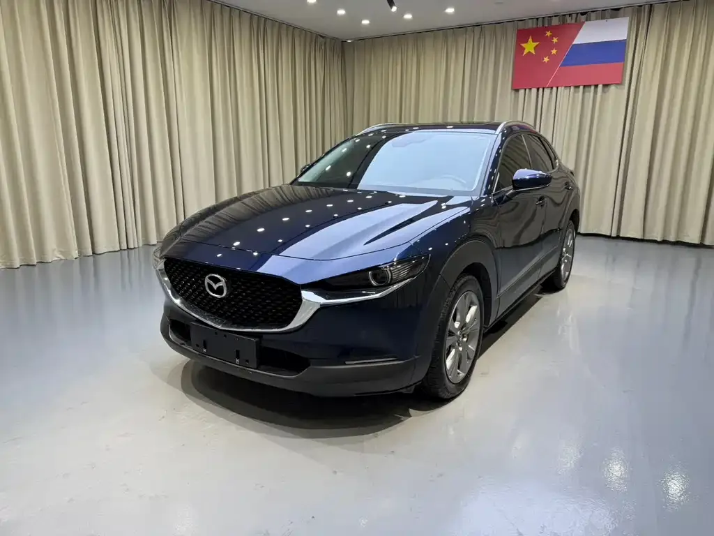 Mazda CX-30 — фото 1