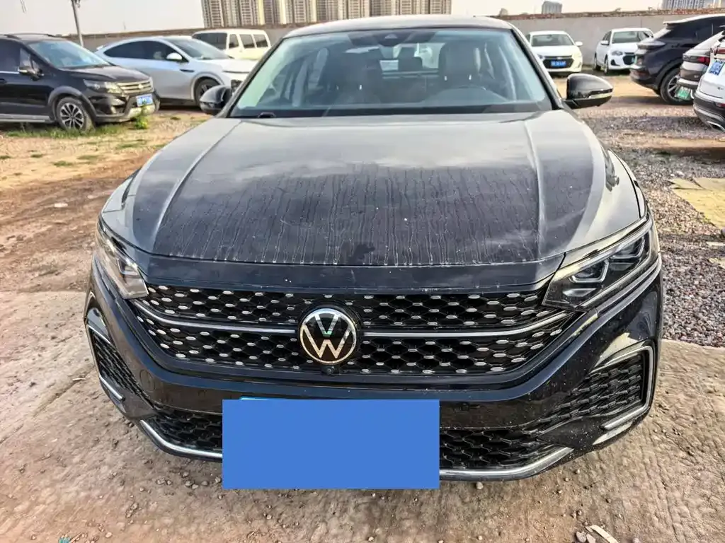 Volkswagen Passat — фото 3