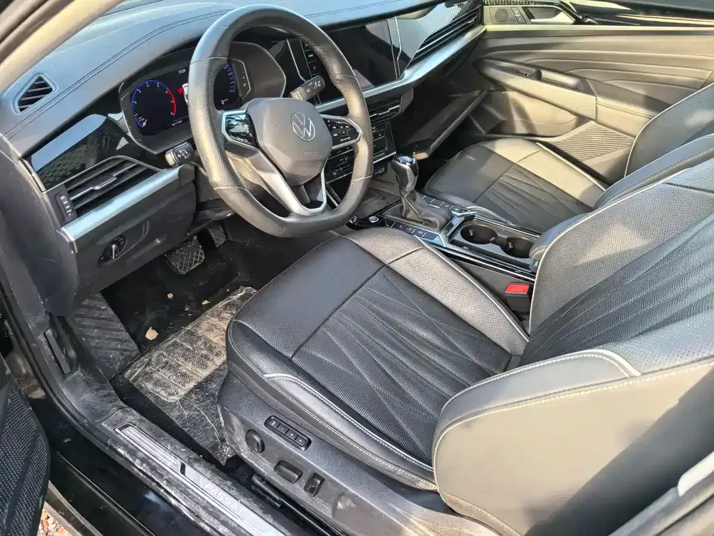 Volkswagen Passat — фото 6
