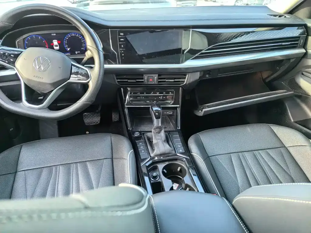 Volkswagen Passat — фото 4